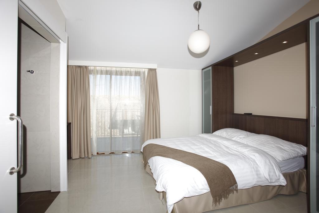 Motel Le Leman Commugny Szoba fotó